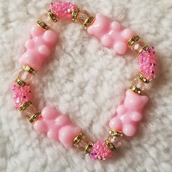 Beaded Gummy Bear Bracelet Pink Novelty Candy stackable Bracelet New - Picture 3 of 8